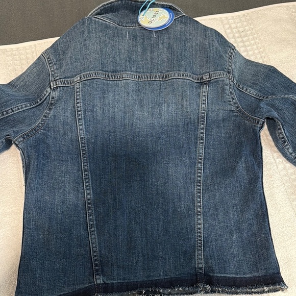 DL1961 Blue Jean Jacket Classic Denim Style - Picture 6 of 6
